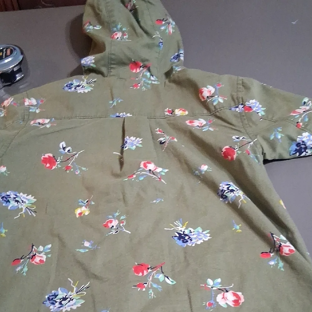 GAP Kids Floral Medium-weight- Olive Green XL
